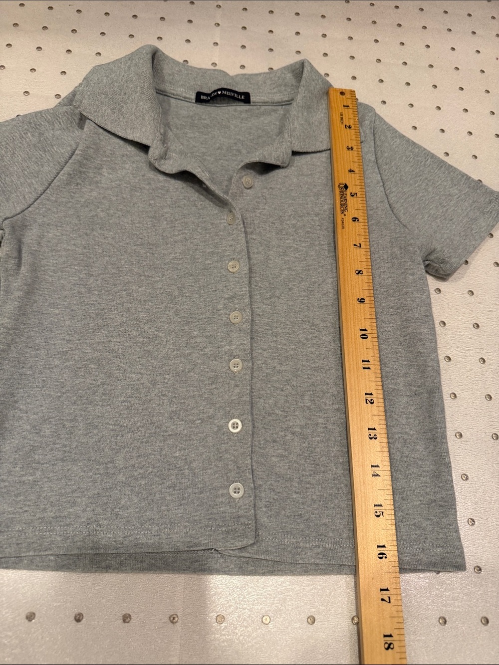 Brandy Melville Grey Short Sleeve Button Collar Top one size - Picture 5 of 6